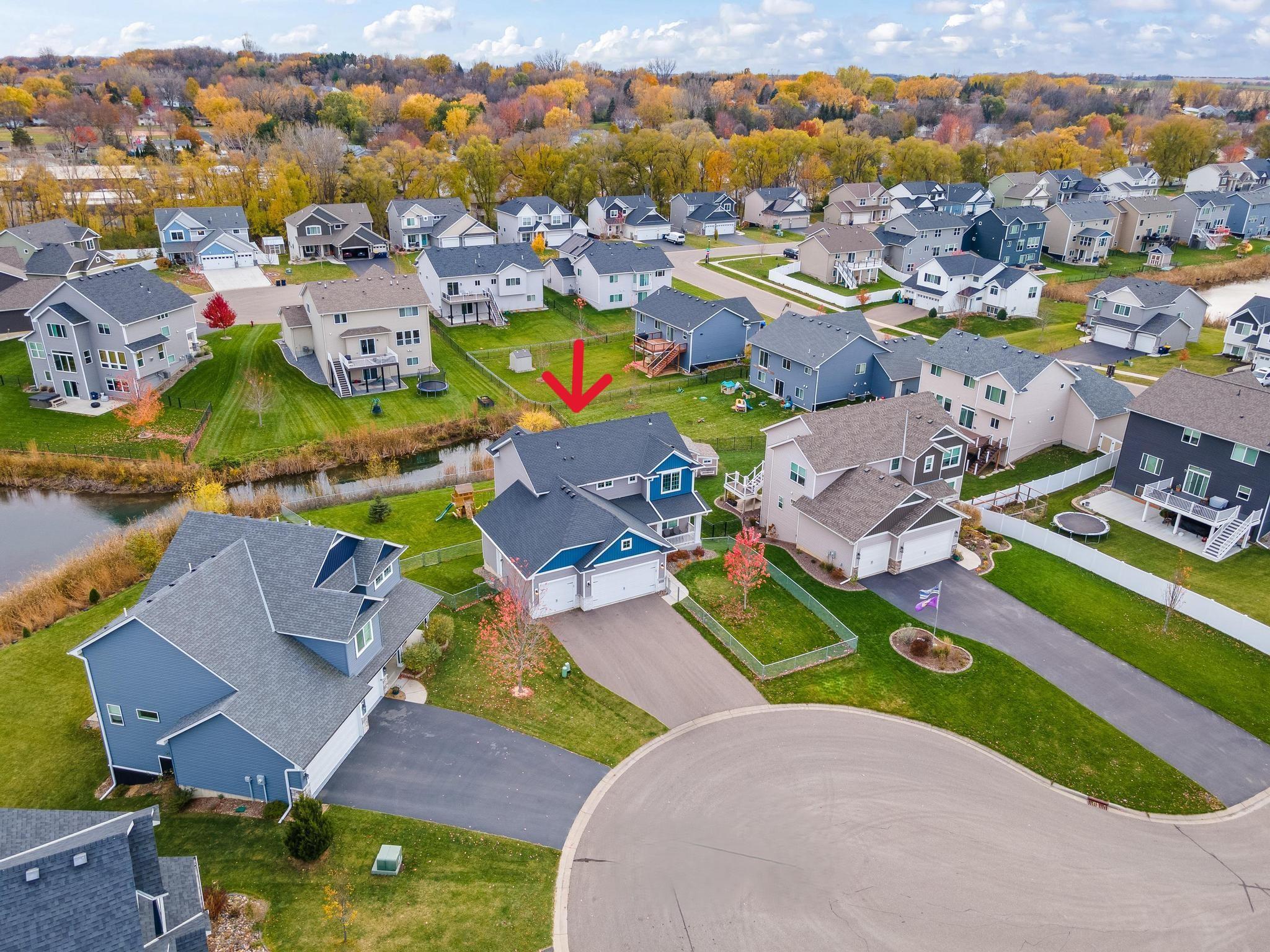 WELCOME HOME! 2021 BUILT TWO STORY - KNOB HILL OF LAKEVILLE -5 GENEROUS SIZED BEDROOMS w/ 4 ON UPPER LEVEL-WALKOUT BASEMENT-WATER VIEWS- CUL DE SAC LOCATION-LARGE FULLY FENCED BACKYARD- INSULATED 760 SQ. FT. GARAGE-SUNNY SOUTH FACING BACKYARD!