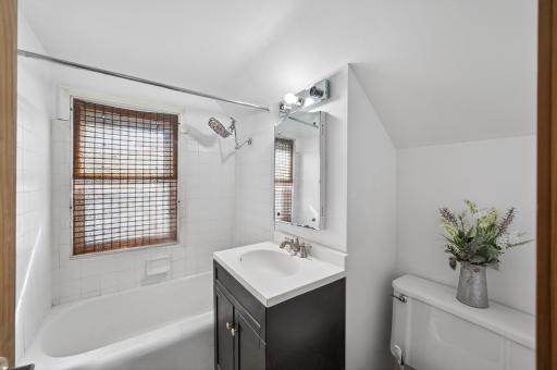 806 Monroe Street N, Hudson, WI 54016