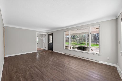 806 Monroe Street N, Hudson, WI 54016