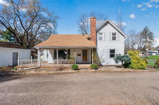 806 Monroe Street N, Hudson, WI 54016