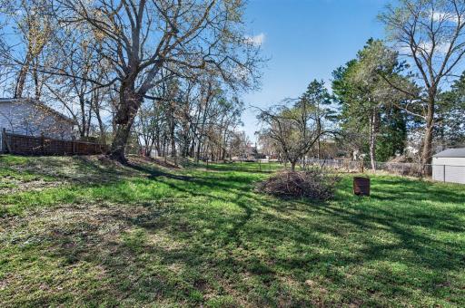 806 Monroe Street N, Hudson, WI 54016