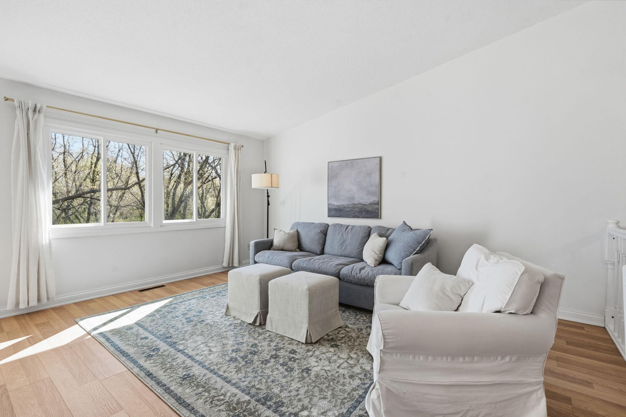 15-web-or-mls-6125 Creek View Trail-15.jpg