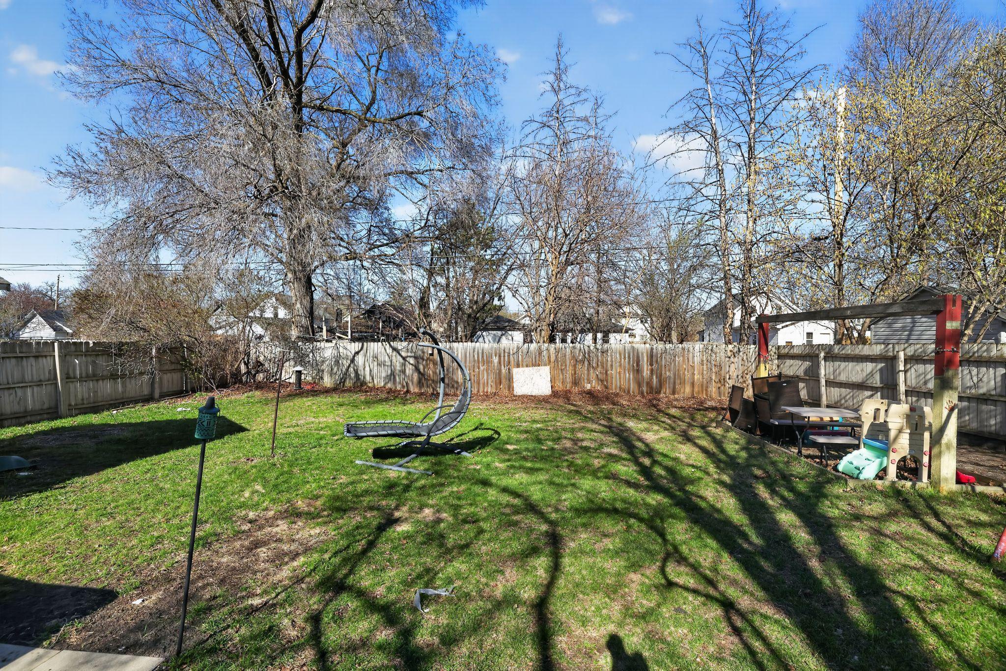 Great size fenced in back yard