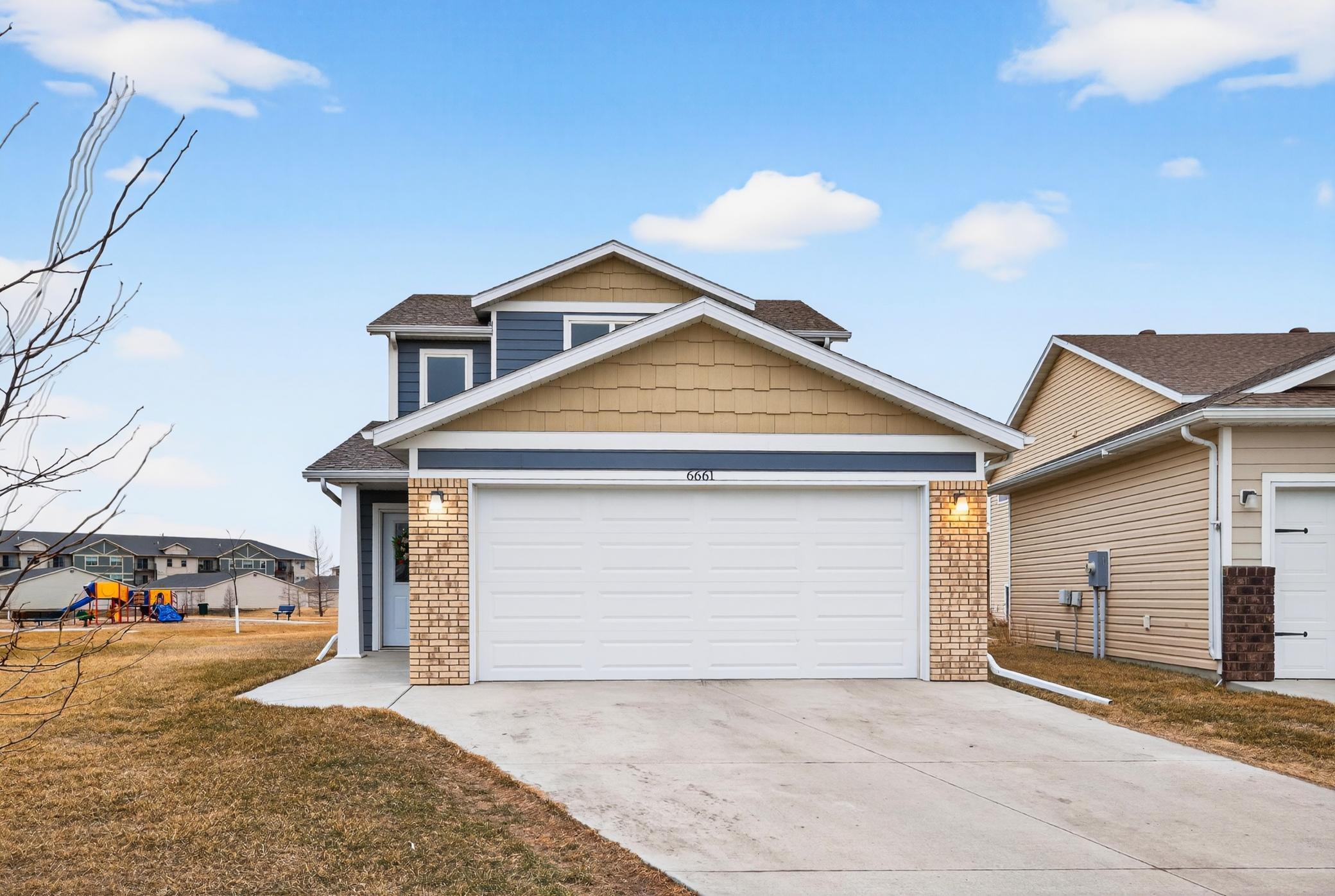 Amdak__6661 21st Street South Fargo ND_0001.jpg