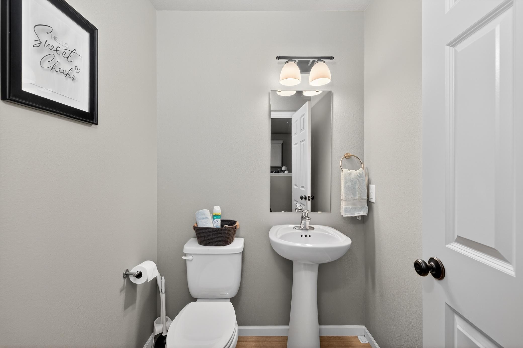 Amdak__6661 21st Street South Fargo ND_0014.jpg