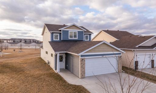 6661 21st Street S, Fargo, ND 58104