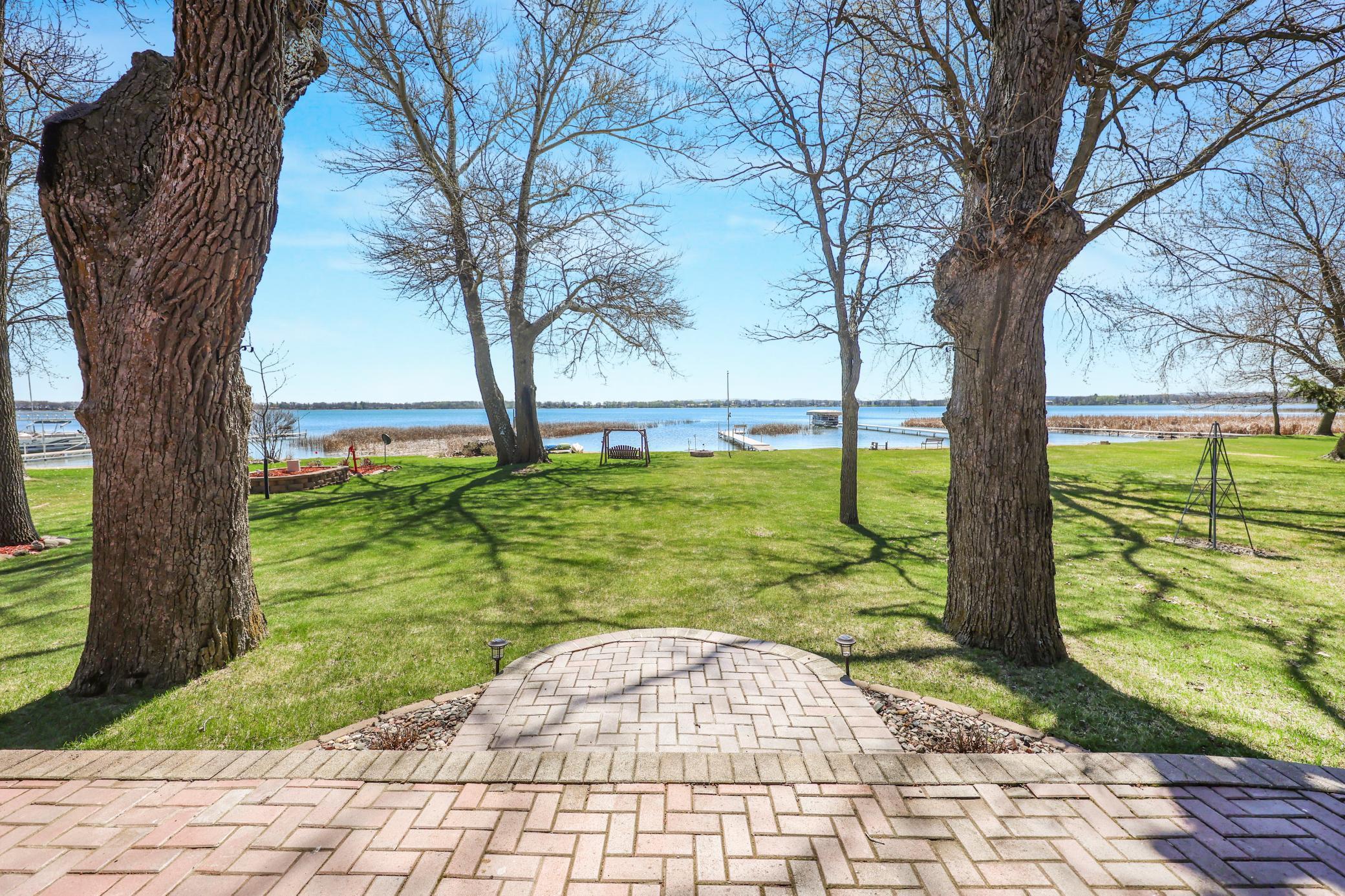 Beautiful paver patio