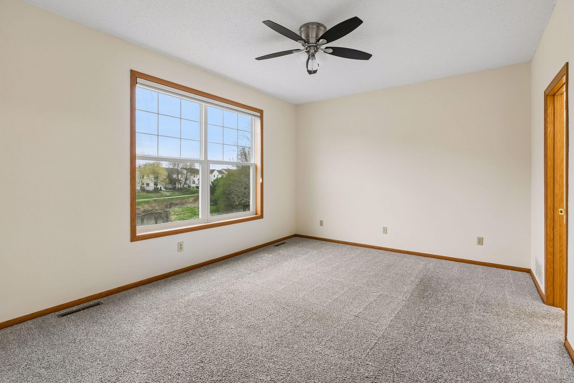 15156 Dundee Avenue - Spacecrafting - 0028.jpg