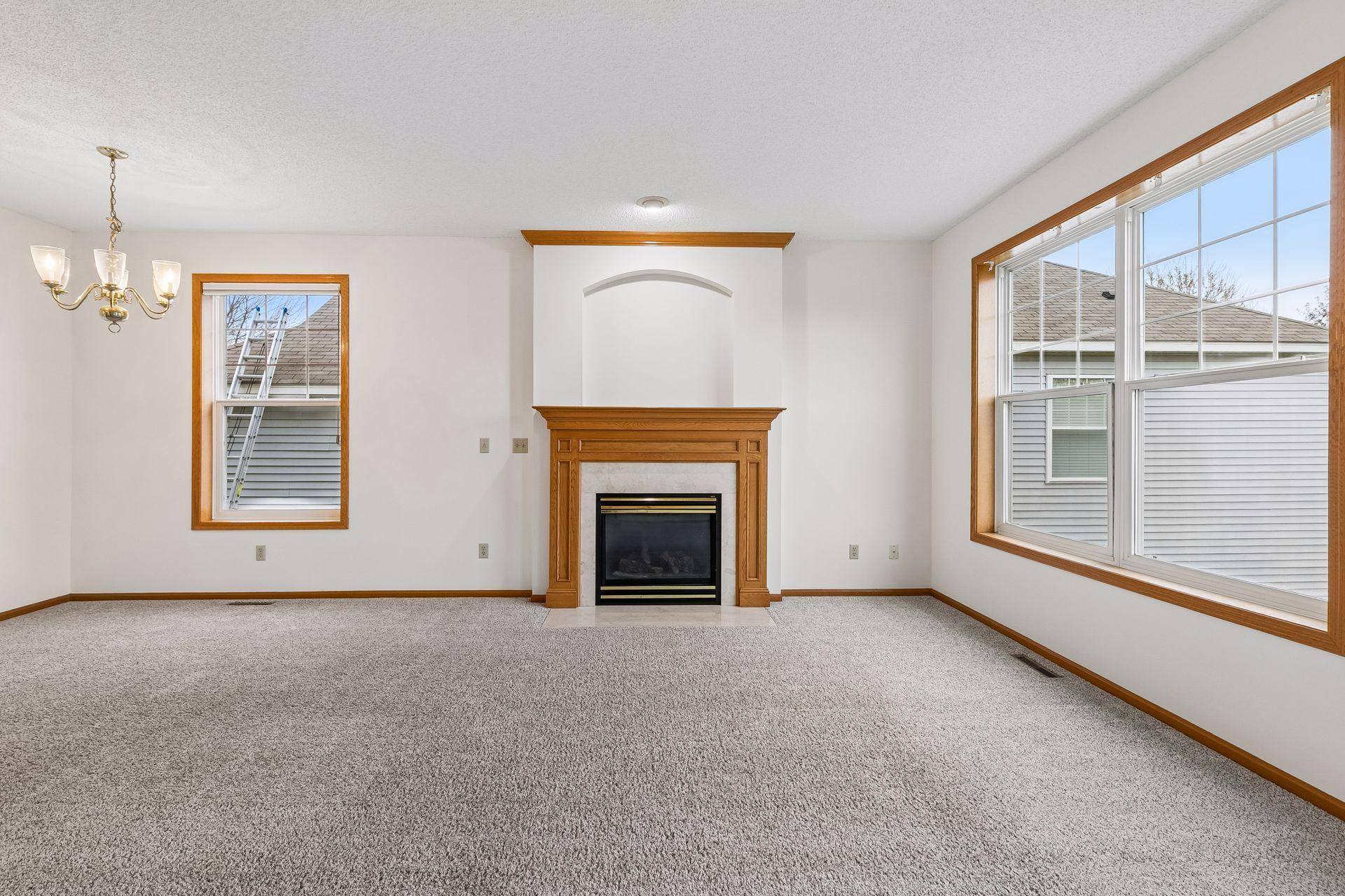 15156 Dundee Avenue - Spacecrafting - 0023.jpg