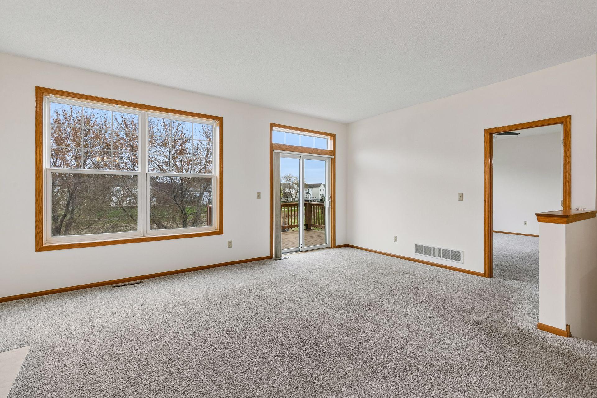 15156 Dundee Avenue - Spacecrafting - 0020.jpg