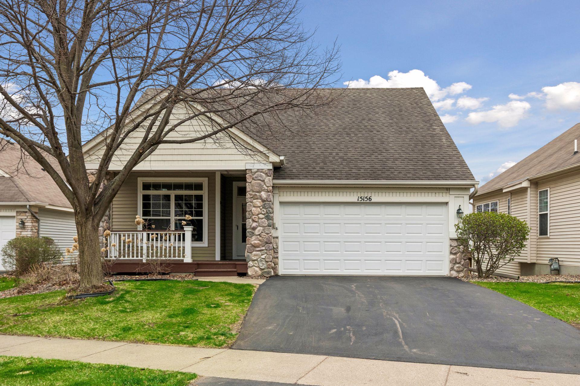 15156 Dundee Avenue - Spacecrafting - 0002.jpg