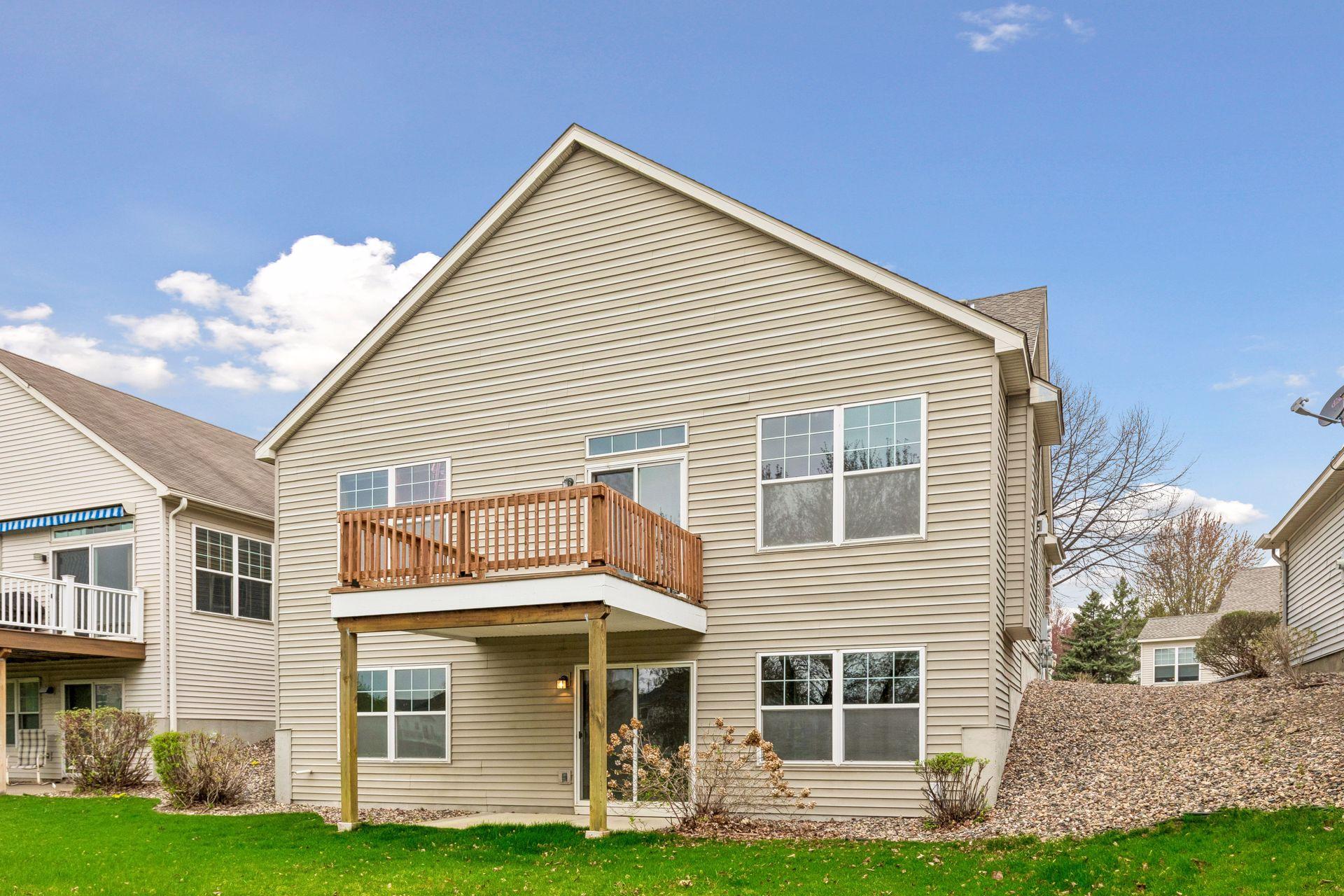 15156 Dundee Avenue - Spacecrafting - 0045.jpg