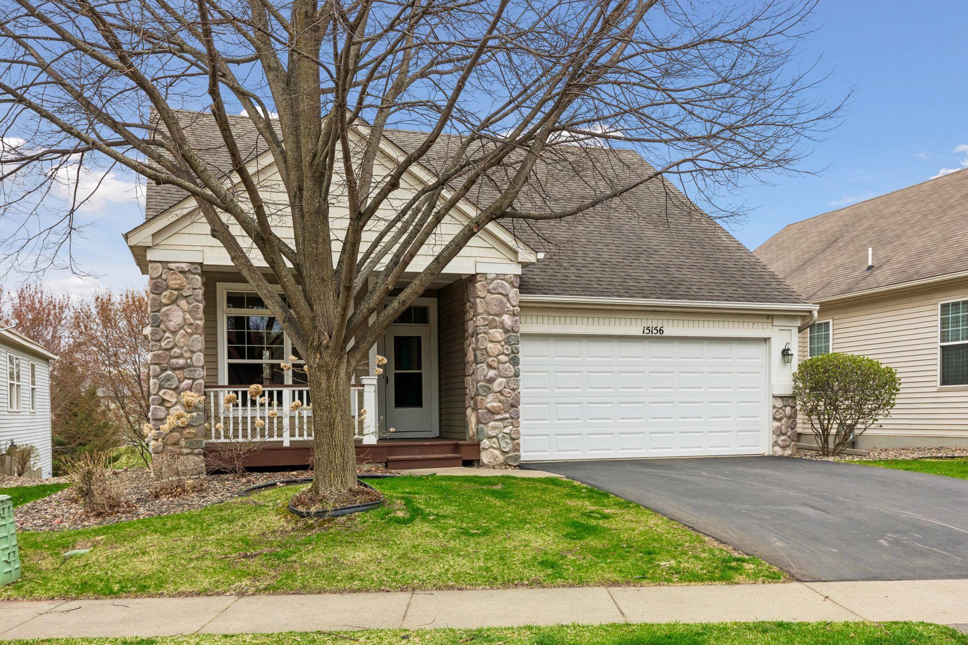 15156 Dundee Avenue - Spacecrafting - 0003.jpg