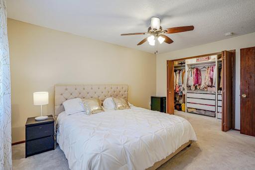 24-web-or-mls-134th St-S2204-024.jpg