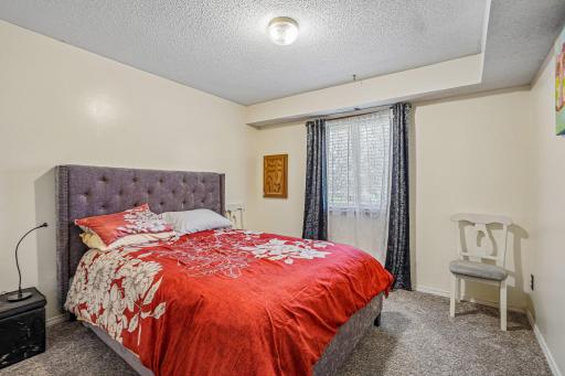 34-web-or-mls-134th St-S2204-034.jpg