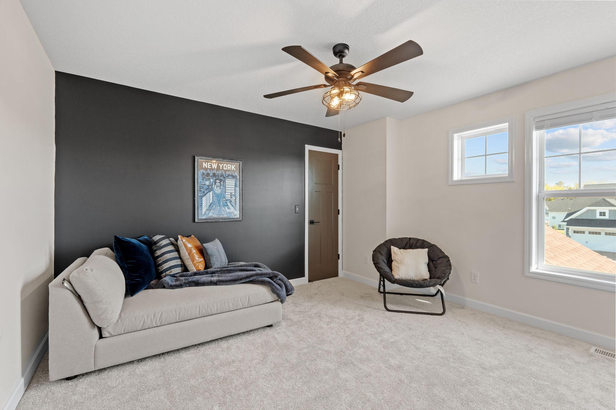 33-web-or-mls-13764 142nd Ave N-33.jpg