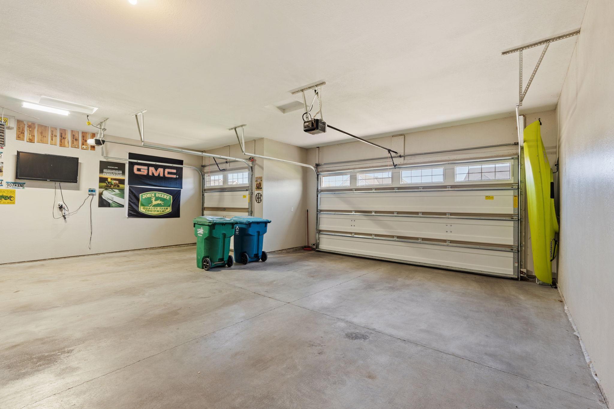 58-web-or-mls-13764 142nd Ave N-58.jpg