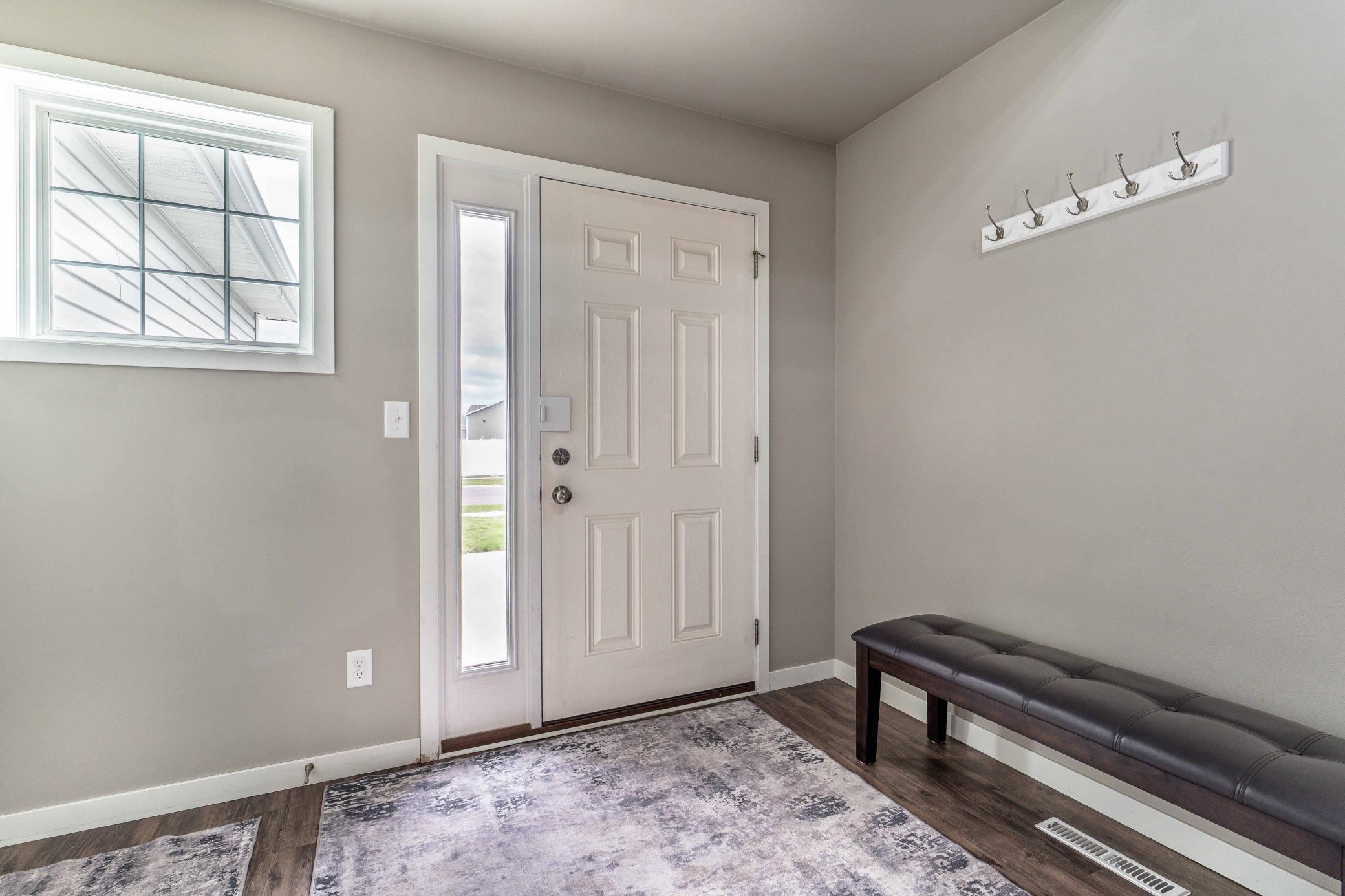 6039 60th Ave S Fargo-201.jpg