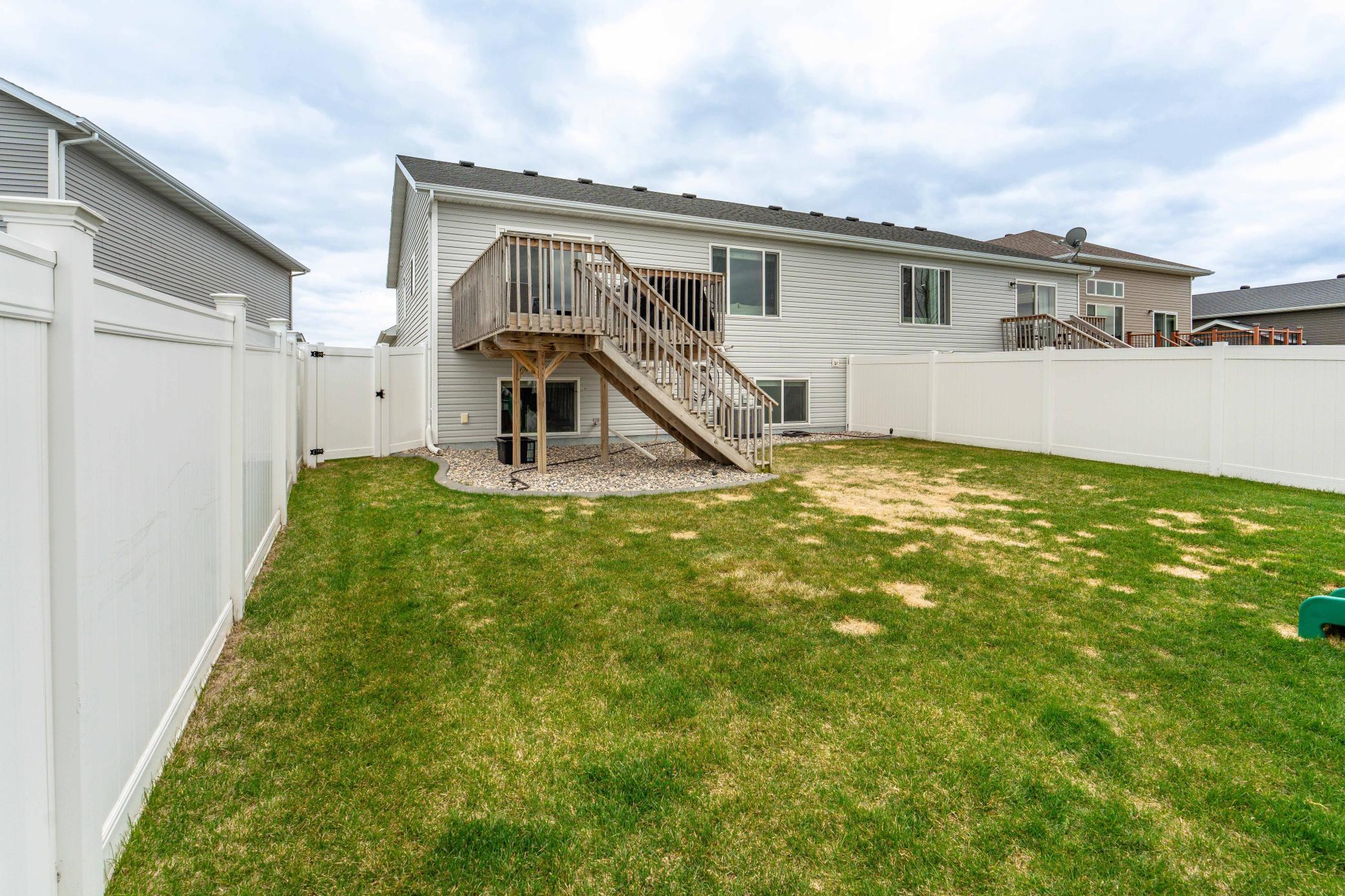 6039 60th Ave S Fargo-107.jpg