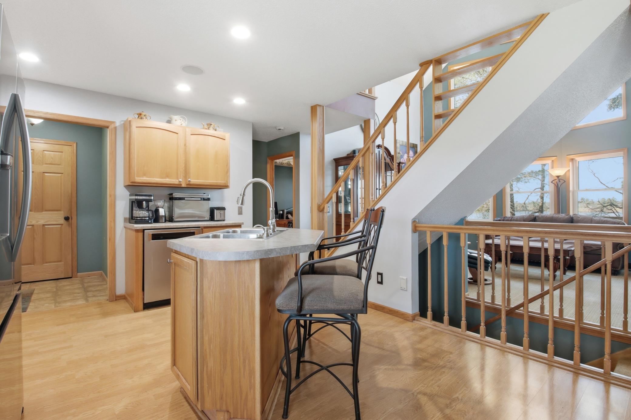 16_12-8 ave, cameron.jpg