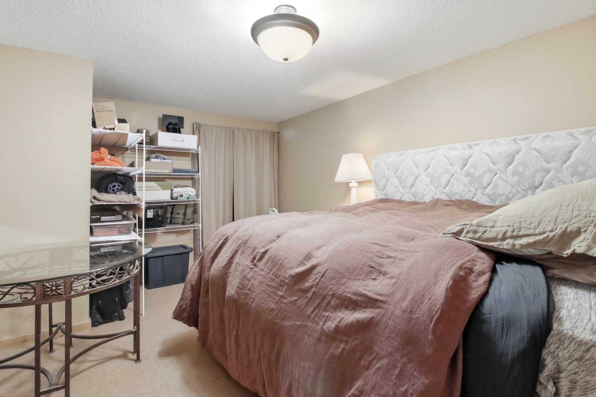 36_32-8 ave, cameron.jpg