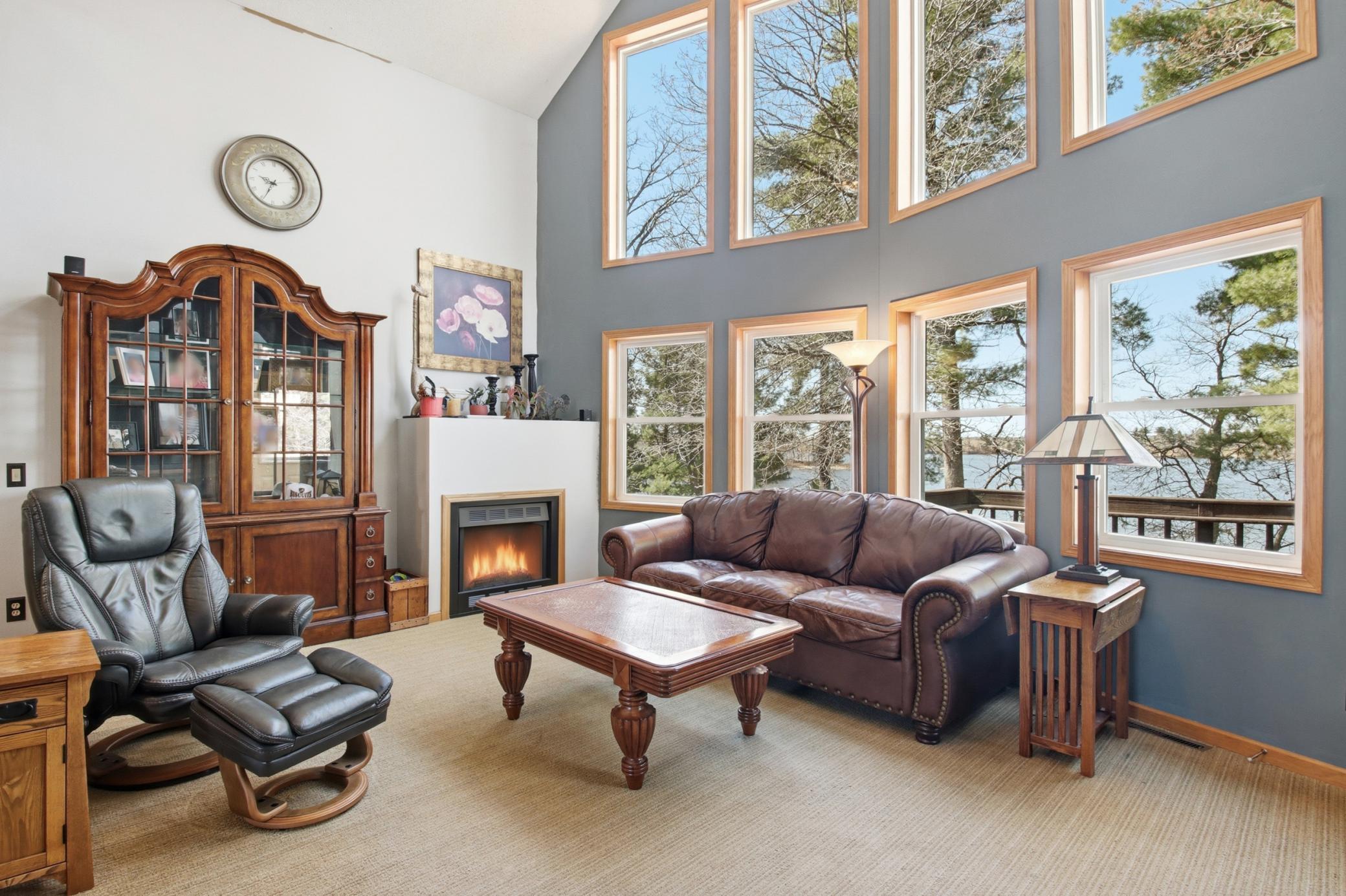 13_08-8 ave, cameron.jpg