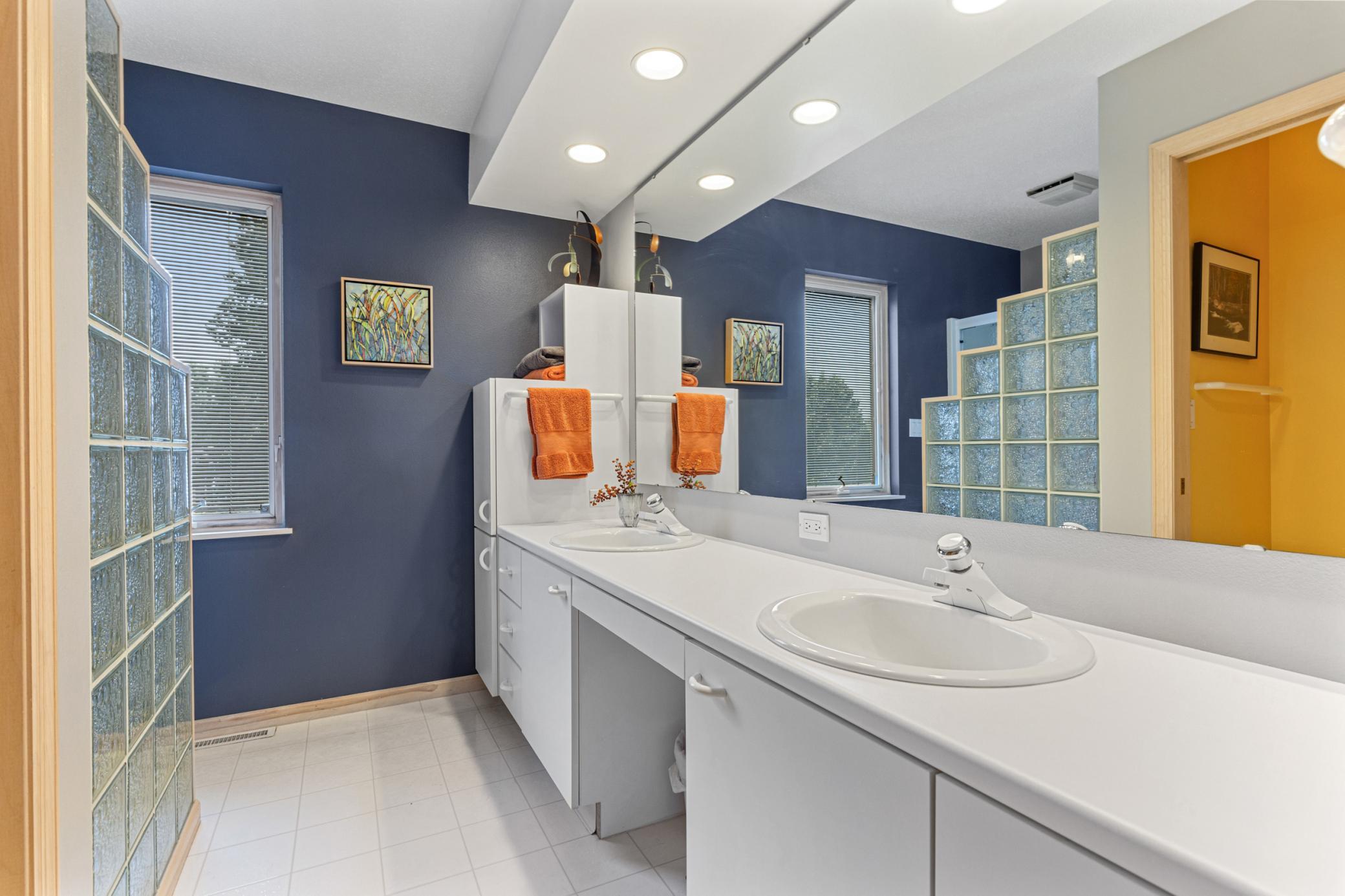 Bathroom 4