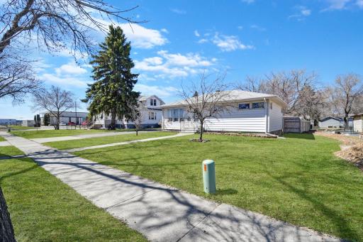706 26 Street N, Fargo, ND 58102