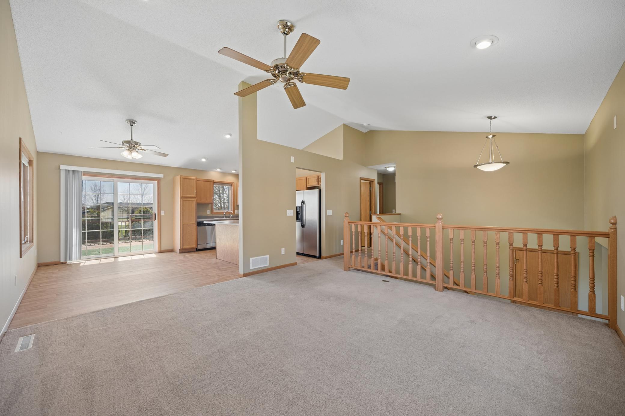 6_7iv09471_main all.jpg