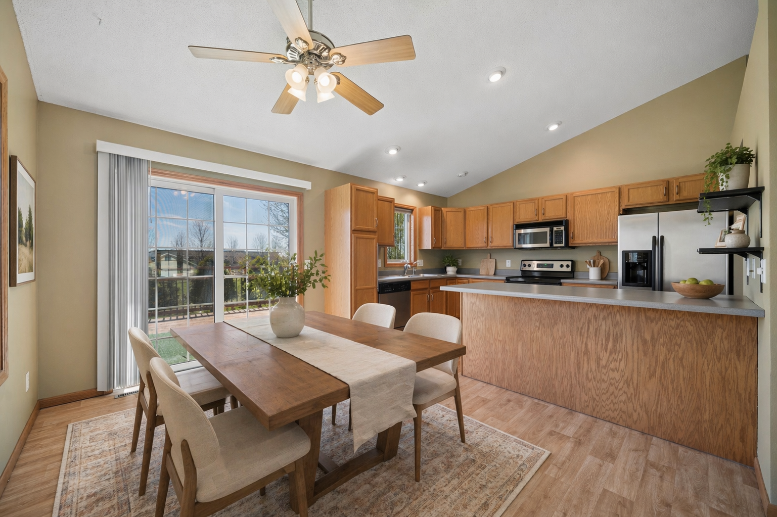 8.3 Diningroom_Virtual.png