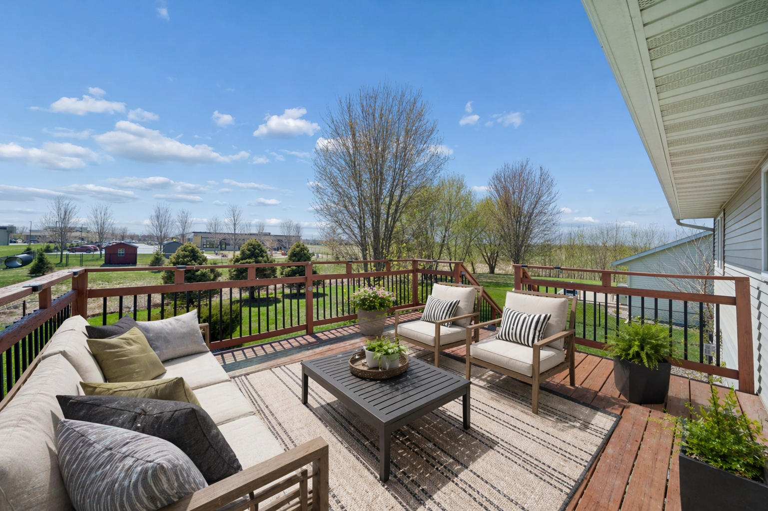 32.1 Deck_Virtual.png