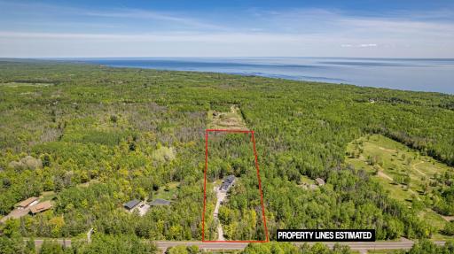5140 Lakewood Road, Duluth, MN 55804