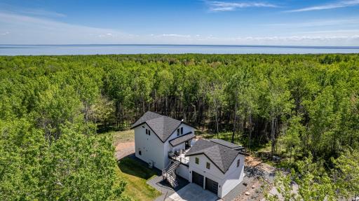 5140 Lakewood Road, Duluth, MN 55804