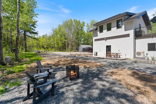 5140 Lakewood Road, Duluth, MN 55804