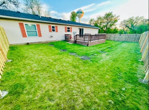 21 10th Avenue NE, Elbow Lake, MN 56531