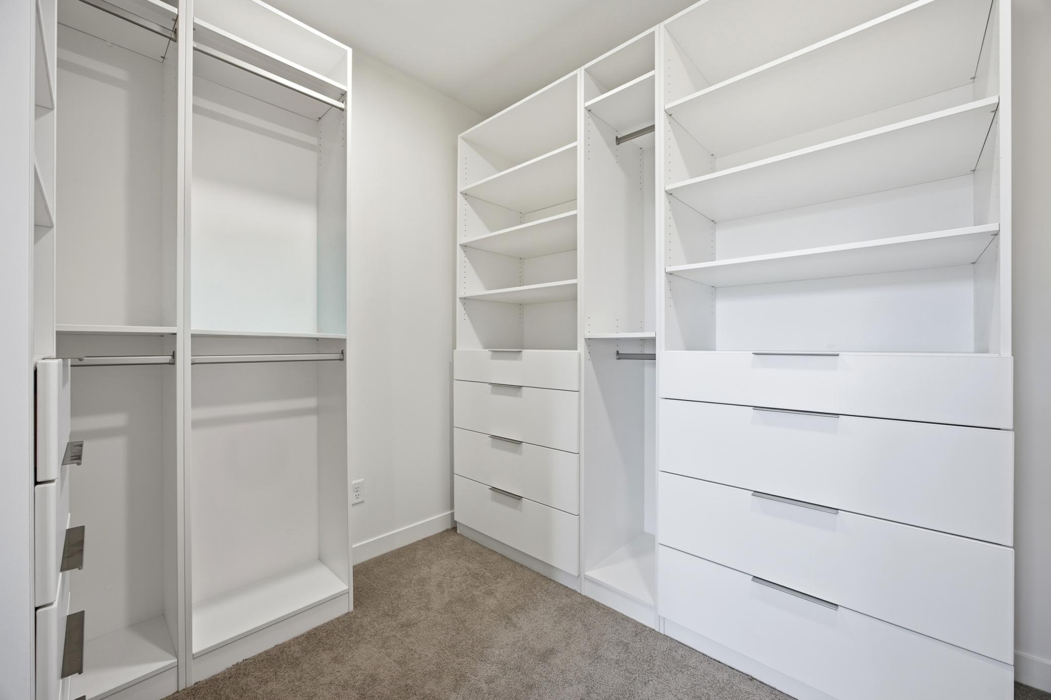 Primary Suite Closet