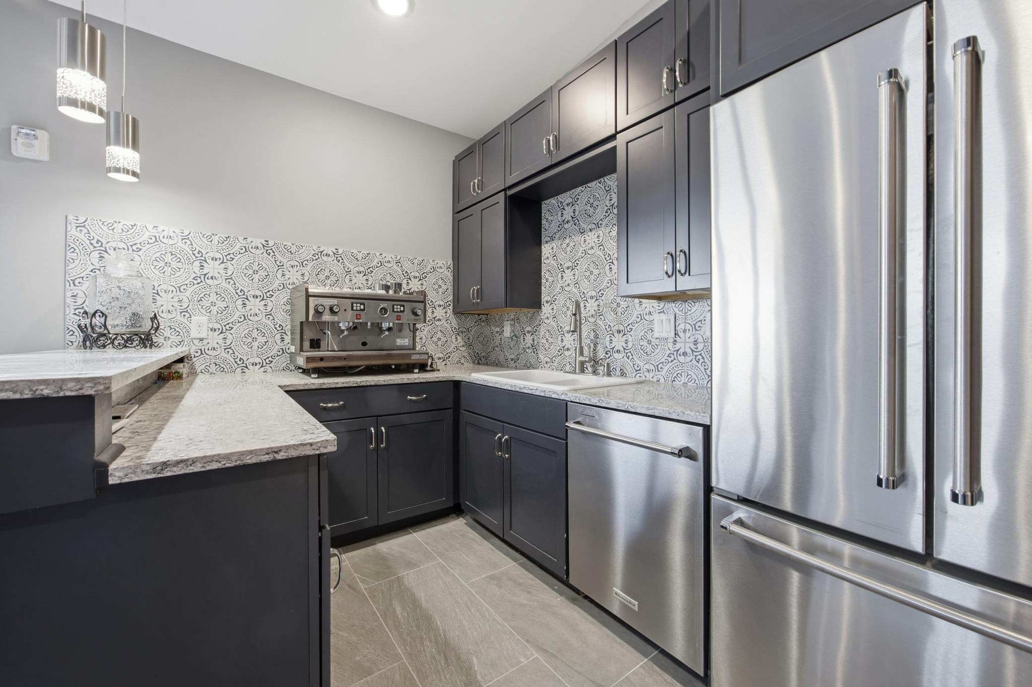 Rooftop Clubhouse Kitchen