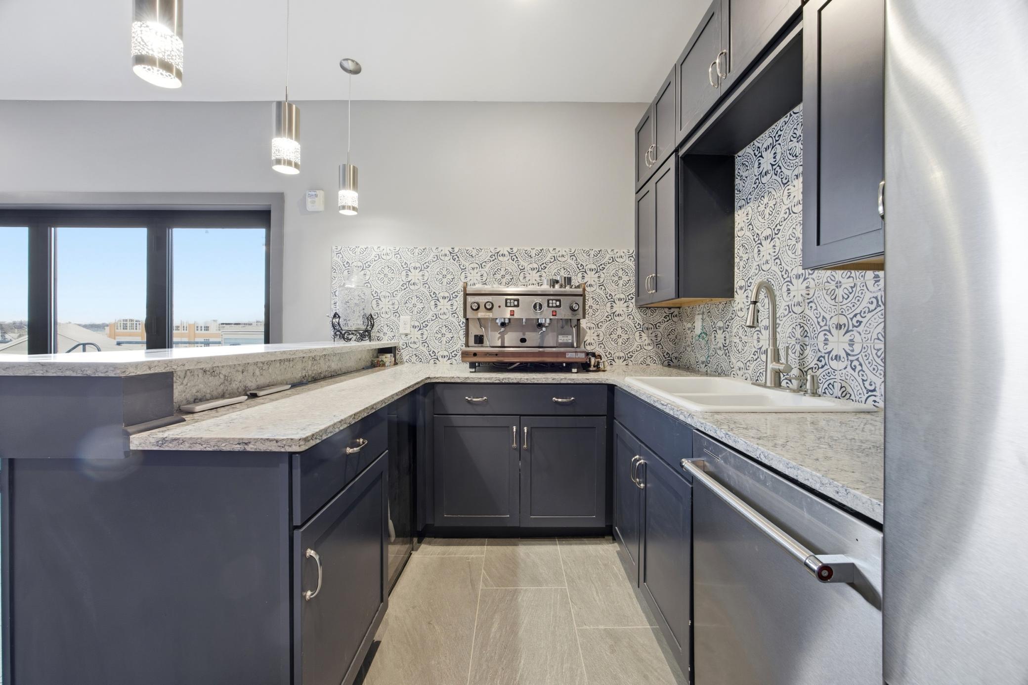 Rooftop Clubhouse Kitchen