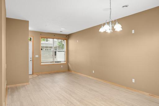 3049 Chamberlain Street N, 6, Saint Paul, MN 55109