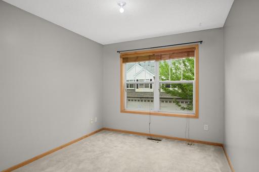 3049 Chamberlain Street N, 6, Saint Paul, MN 55109