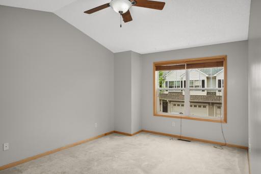 3049 Chamberlain Street N, 6, Saint Paul, MN 55109