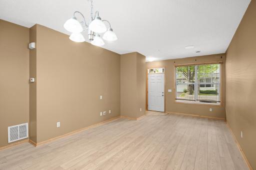 3049 Chamberlain Street N, 6, Saint Paul, MN 55109