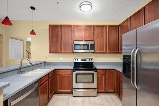 3049 Chamberlain Street N, 6, Saint Paul, MN 55109