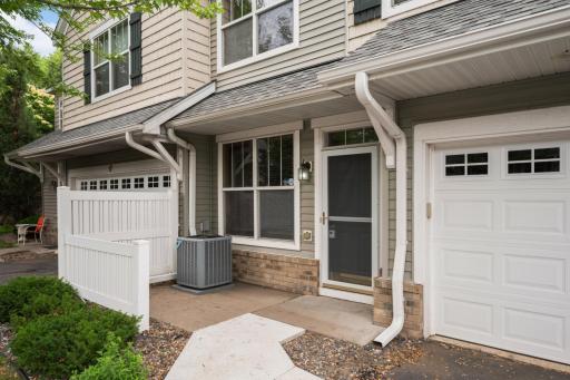 3049 Chamberlain Street N, 6, Saint Paul, MN 55109