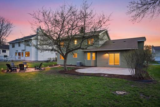 8361 W Lake Drive, Chanhassen, MN 55317