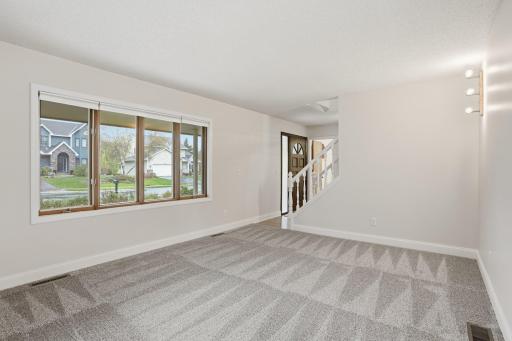 8361 W Lake Drive, Chanhassen, MN 55317