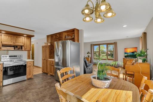 7481 State Street, Clear Lake, MN 55319
