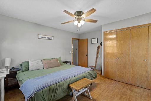 1291 Mackubin Street, Saint Paul, MN 55117