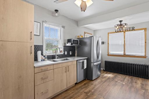 1291 Mackubin Street, Saint Paul, MN 55117