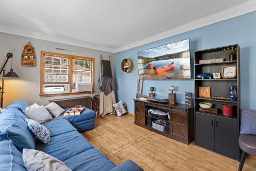 1291 Mackubin Street, Saint Paul, MN 55117